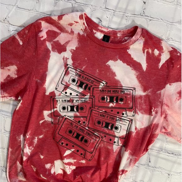 West Mitten Designs Tops - Music Tee